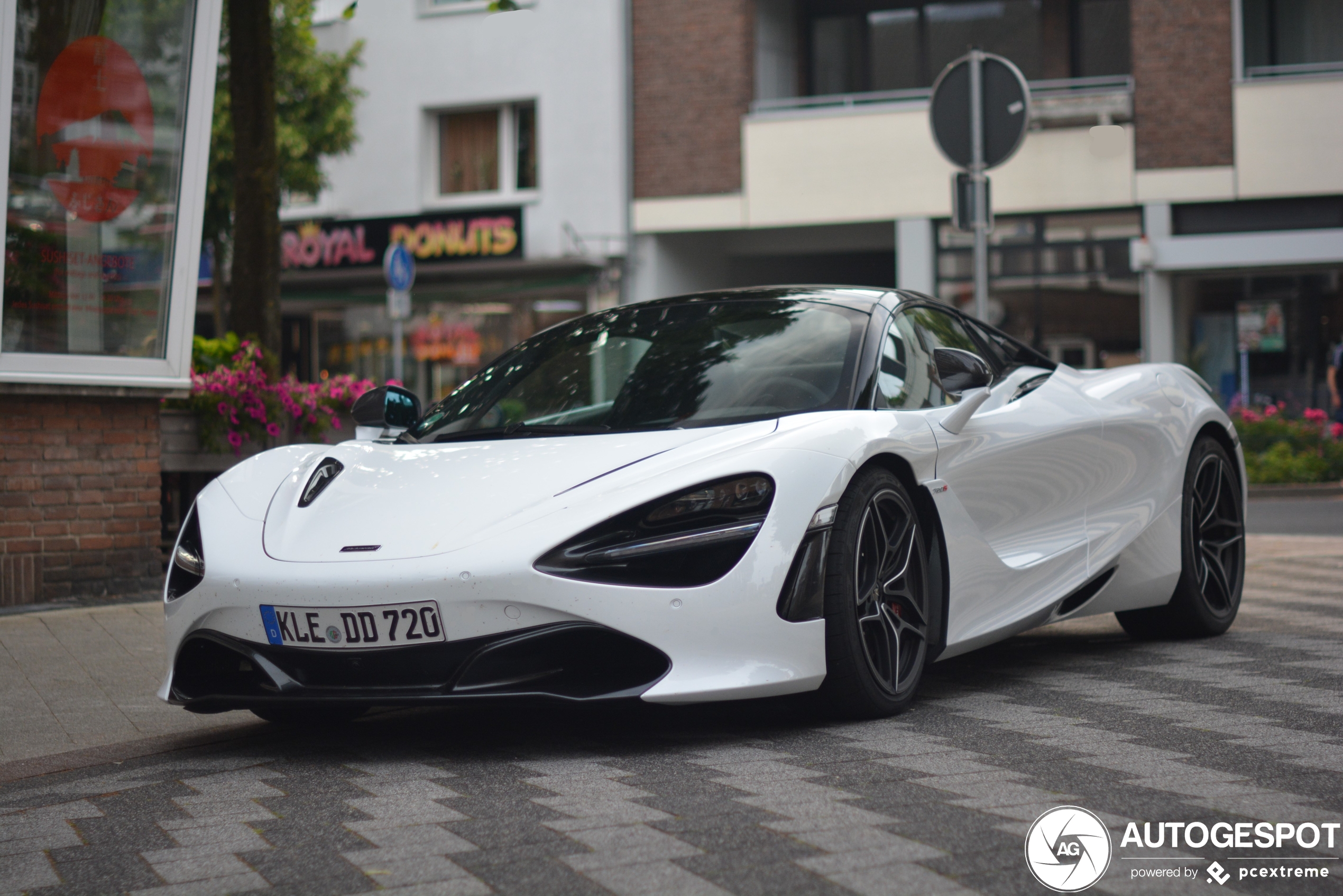 McLaren 720S Spider