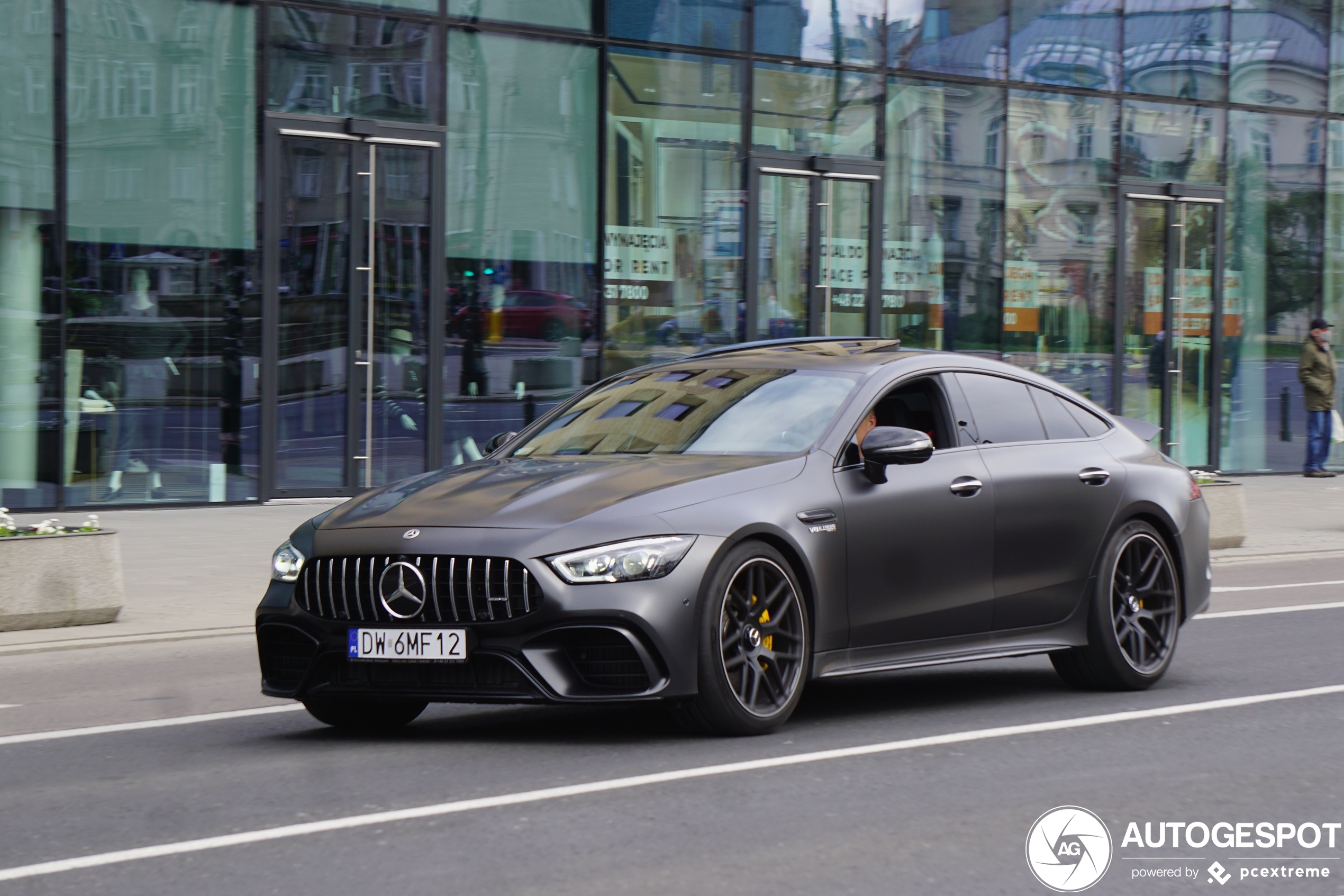 Mercedes-AMG GT 63 S X290