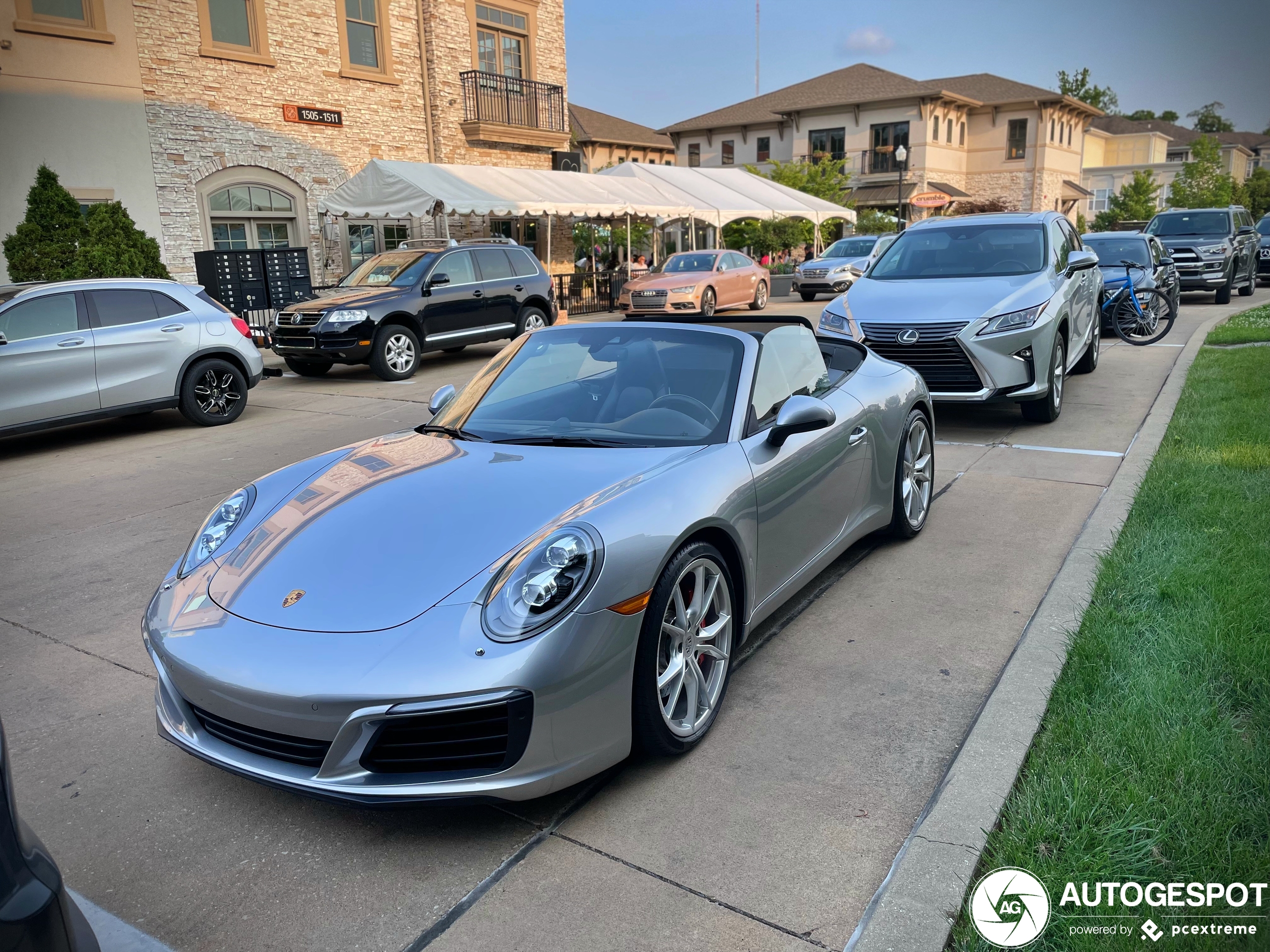 Porsche 991 Carrera 4S Cabriolet MkII