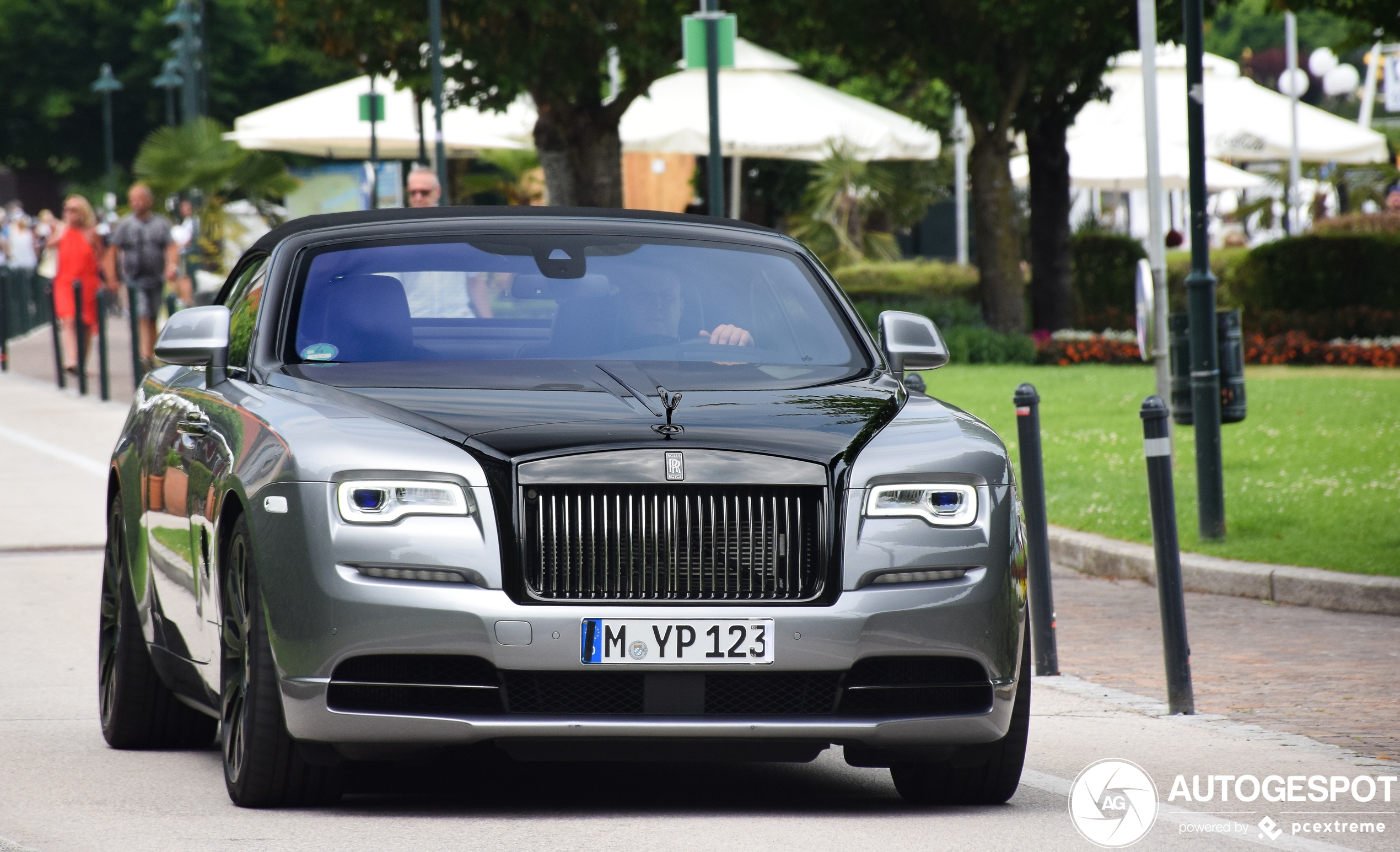 Rolls-Royce Dawn Black Badge