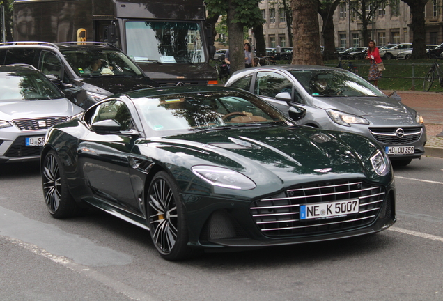 Aston Martin DBS Superleggera