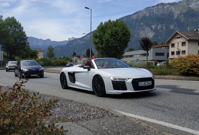 Audi R8 V10 Spyder 2016