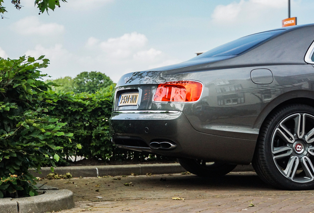 Bentley Flying Spur V8