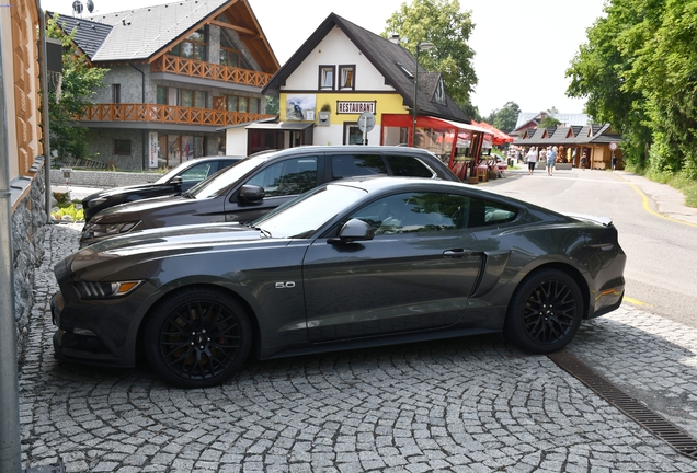 Ford Mustang GT 2015