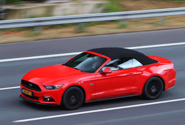 Ford Mustang GT Convertible 2015