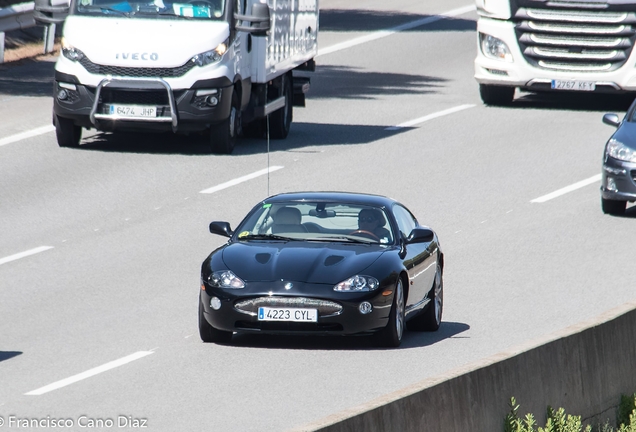 Jaguar XKR