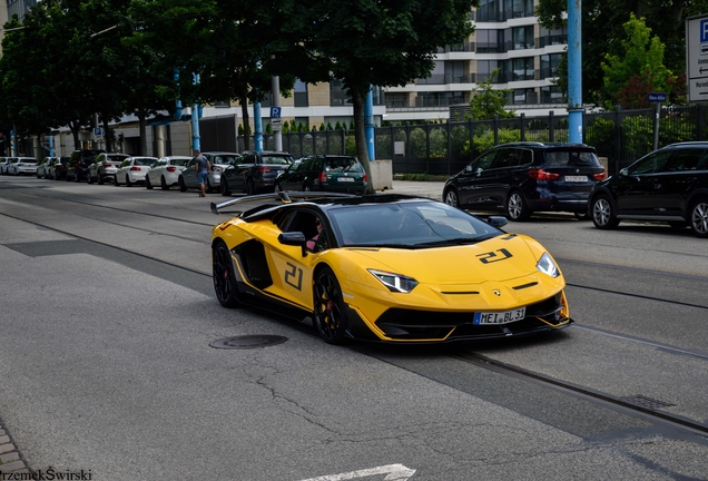 Lamborghini Aventador LP770-4 SVJ