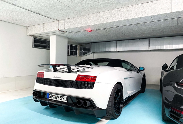 Lamborghini Gallardo LP570-4 Spyder Performante