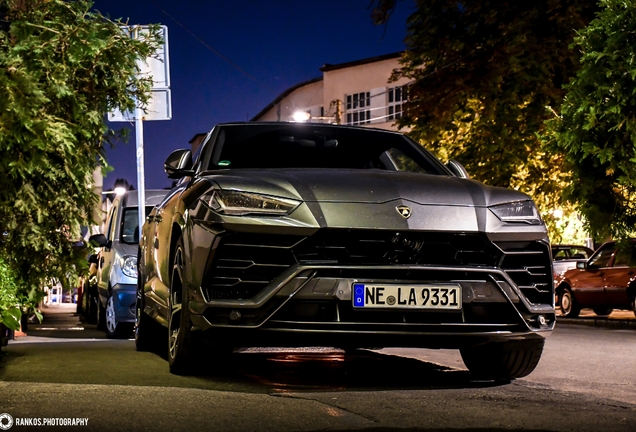 Lamborghini Urus