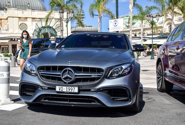 Mercedes-AMG E 63 S W213