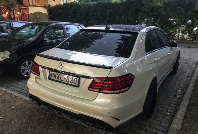 Mercedes-Benz E 63 AMG S W212