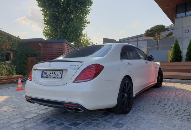 Mercedes-Benz S 63 AMG V222