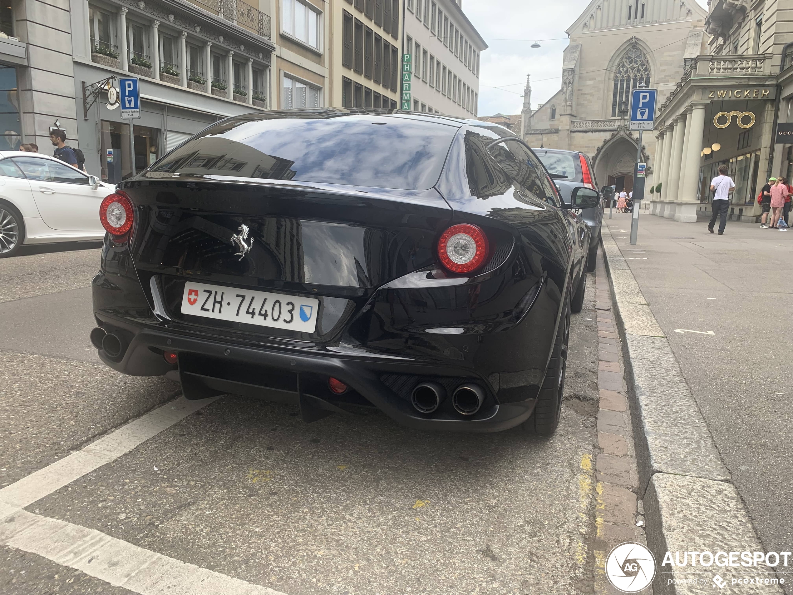 Ferrari FF