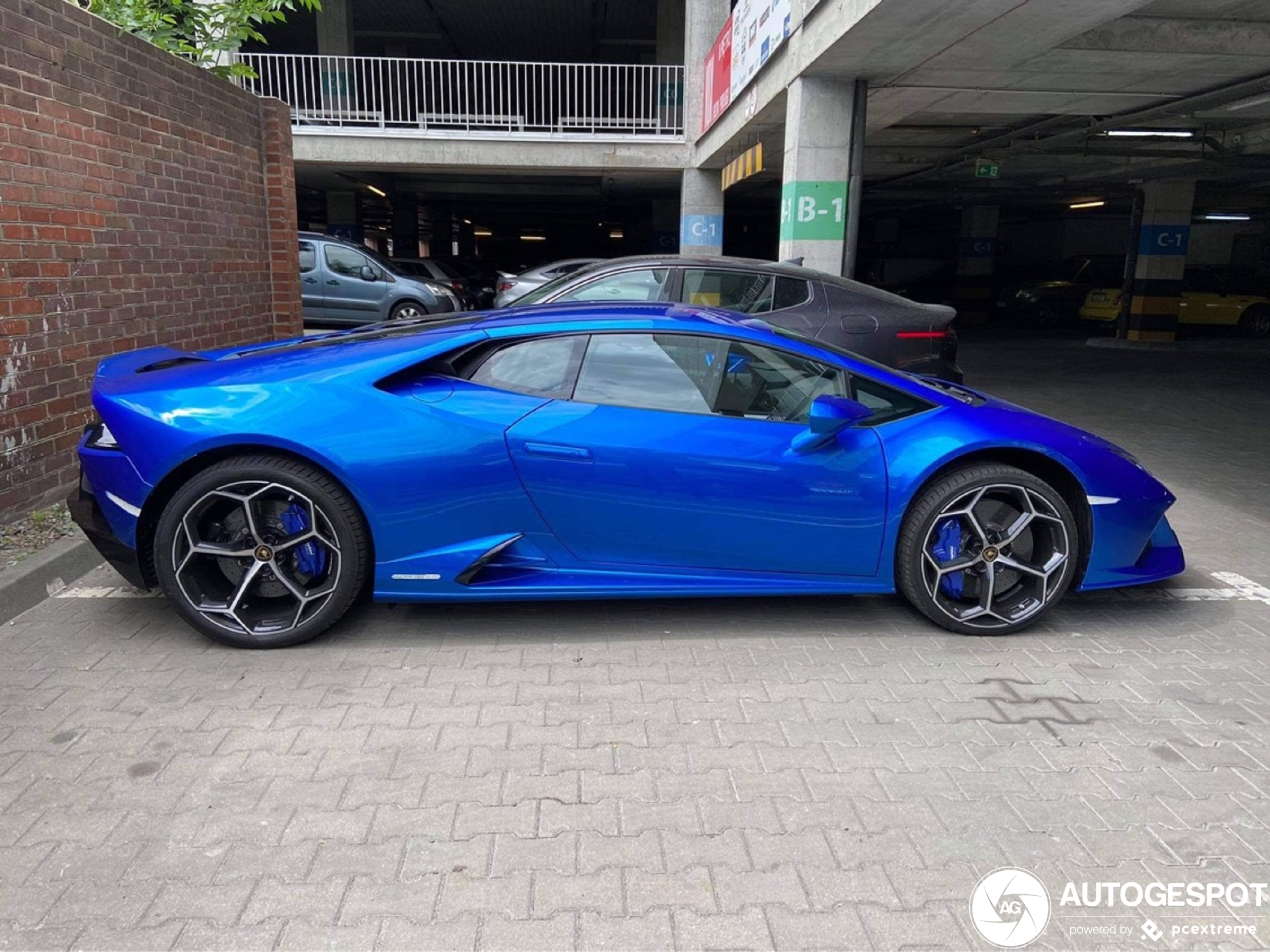 Lamborghini Huracán LP640-4 EVO