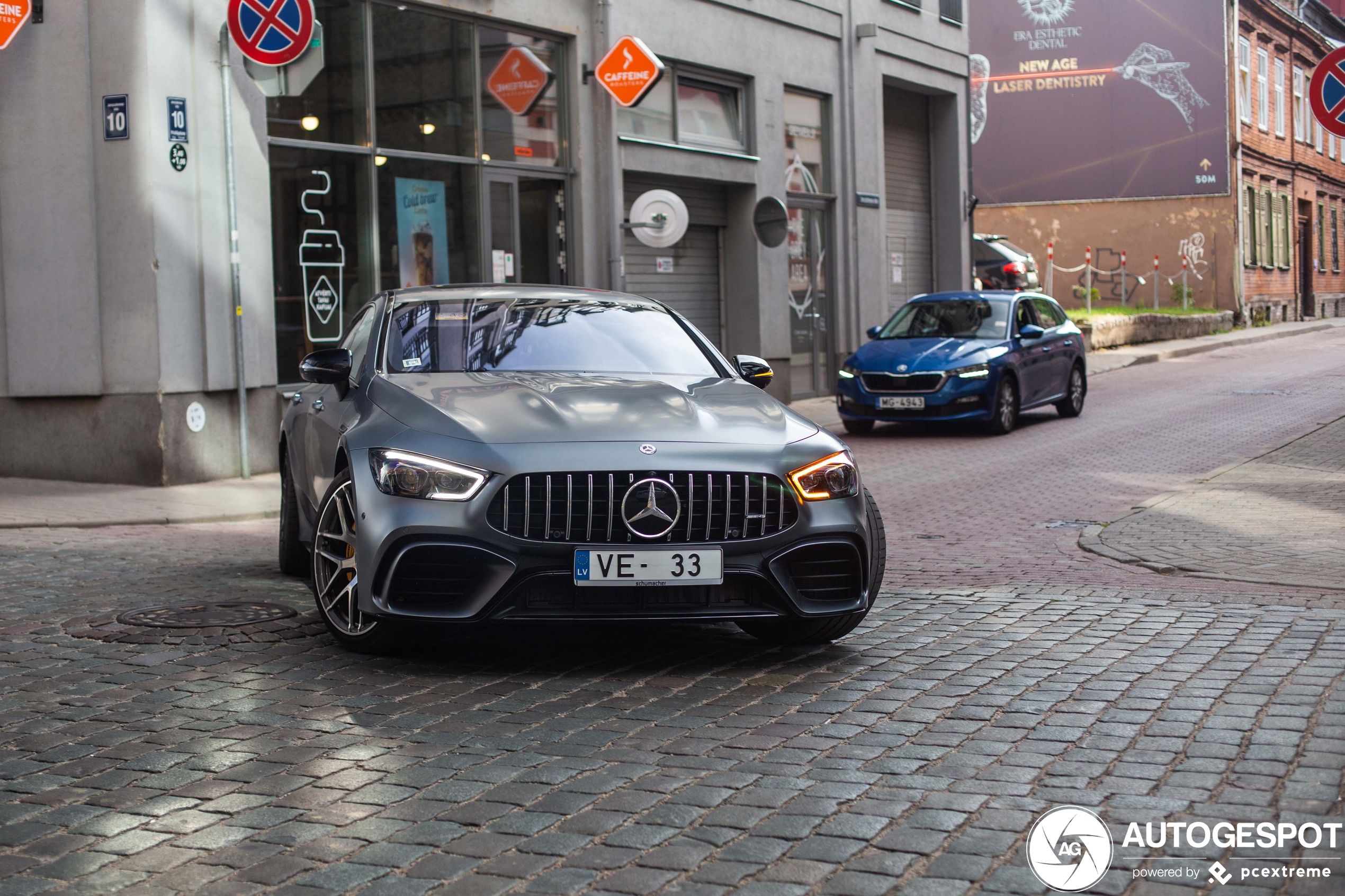 Mercedes-AMG GT 63 S X290