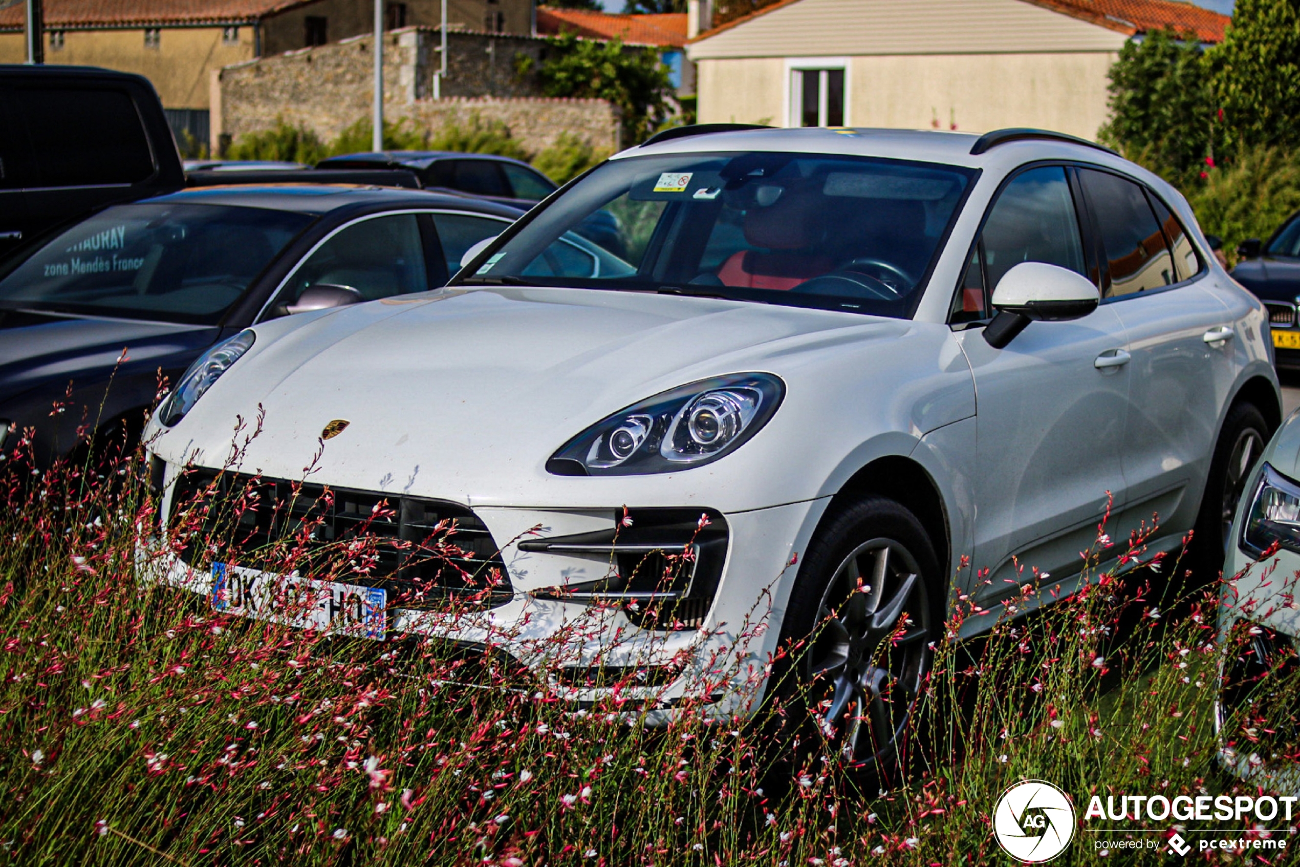 Porsche 95B Macan Turbo