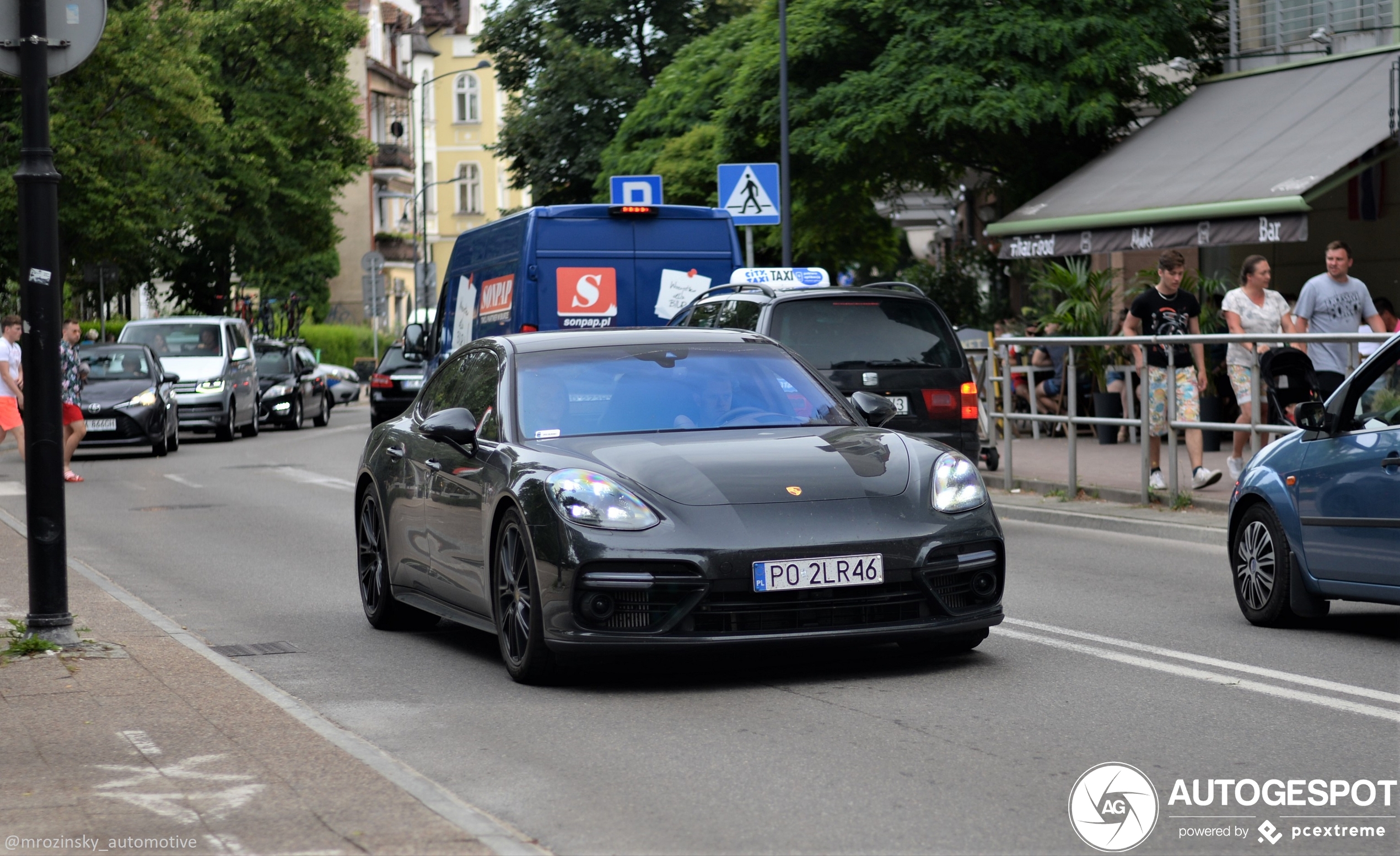 Porsche 971 Panamera Turbo S E-Hybrid