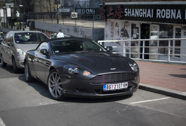 Aston Martin DB9 Volante