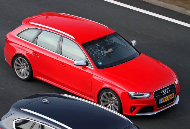 Audi RS4 Avant B8