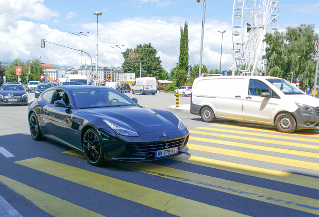 Ferrari GTC4Lusso T