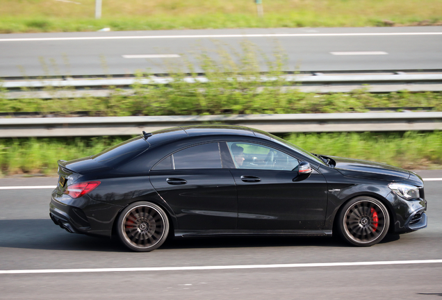 Mercedes-AMG CLA 45 C117 2017