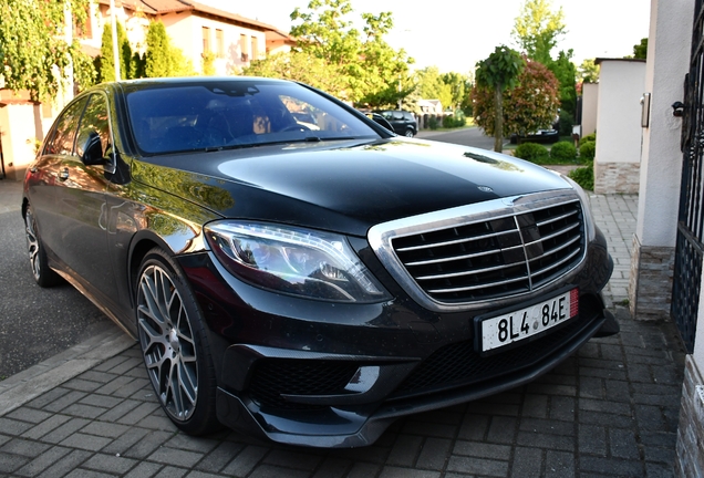 Mercedes-Benz Brabus S B63S-730 V222