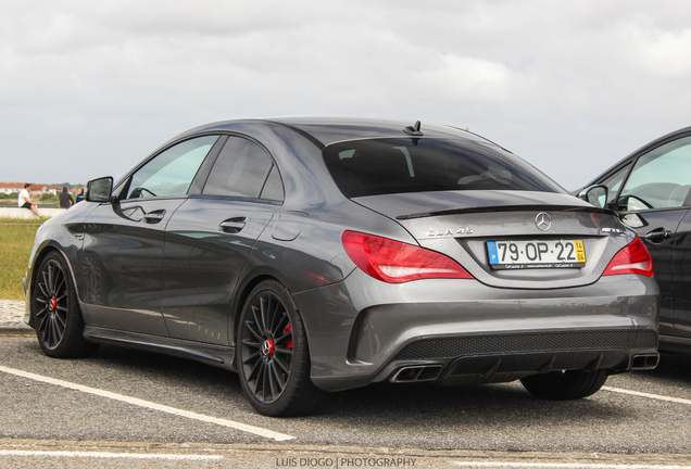 Mercedes-Benz CLA 45 AMG Edition 1 C117