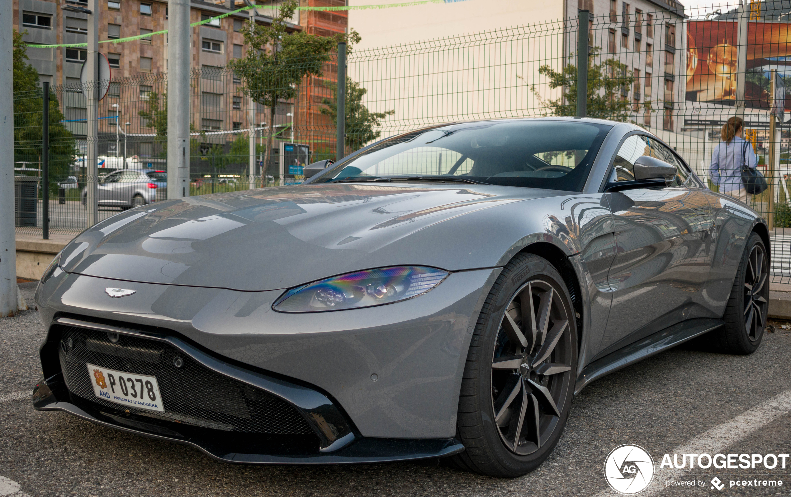 Aston Martin V8 Vantage 2018