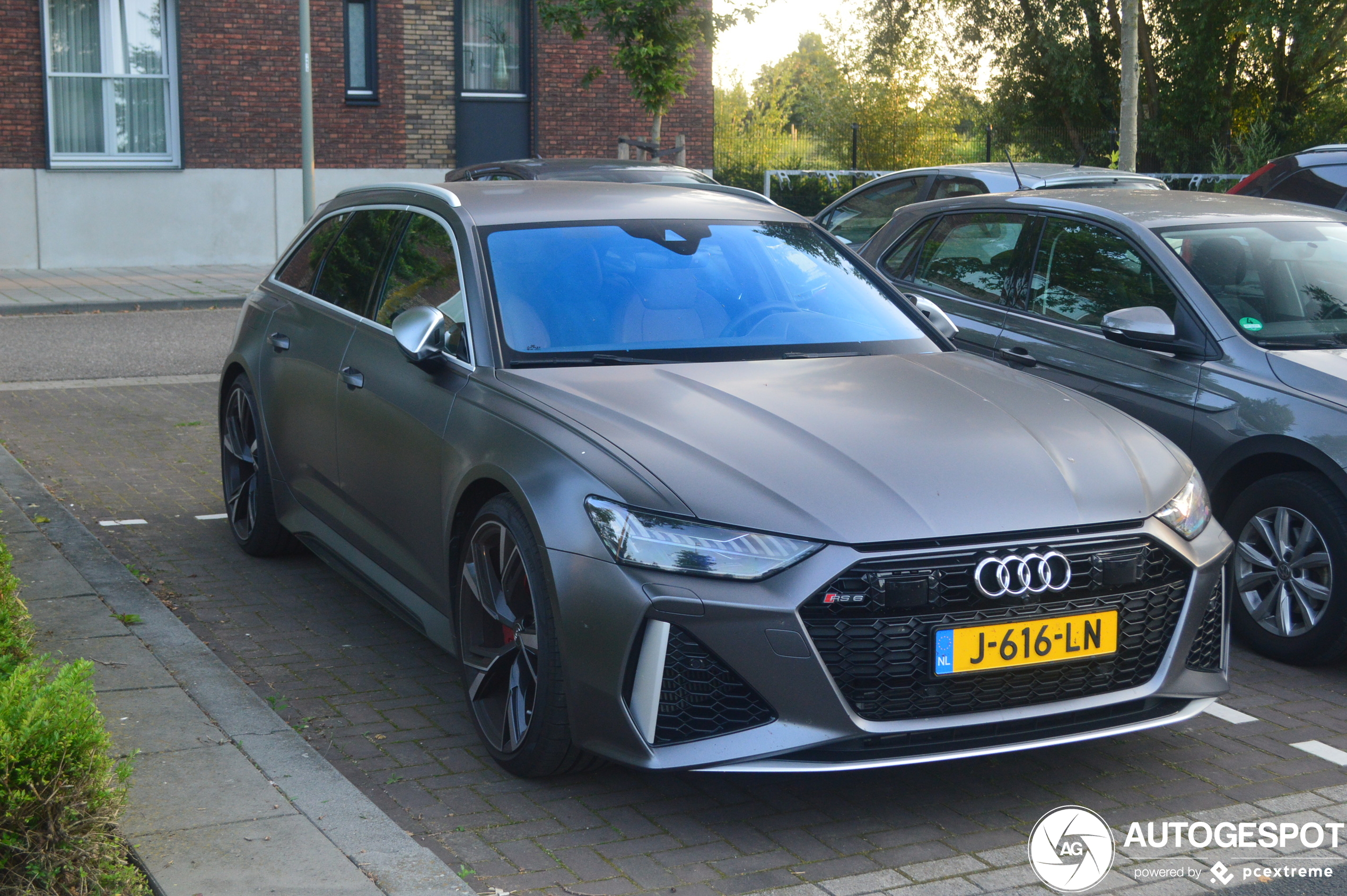 Audi RS6 Avant C8