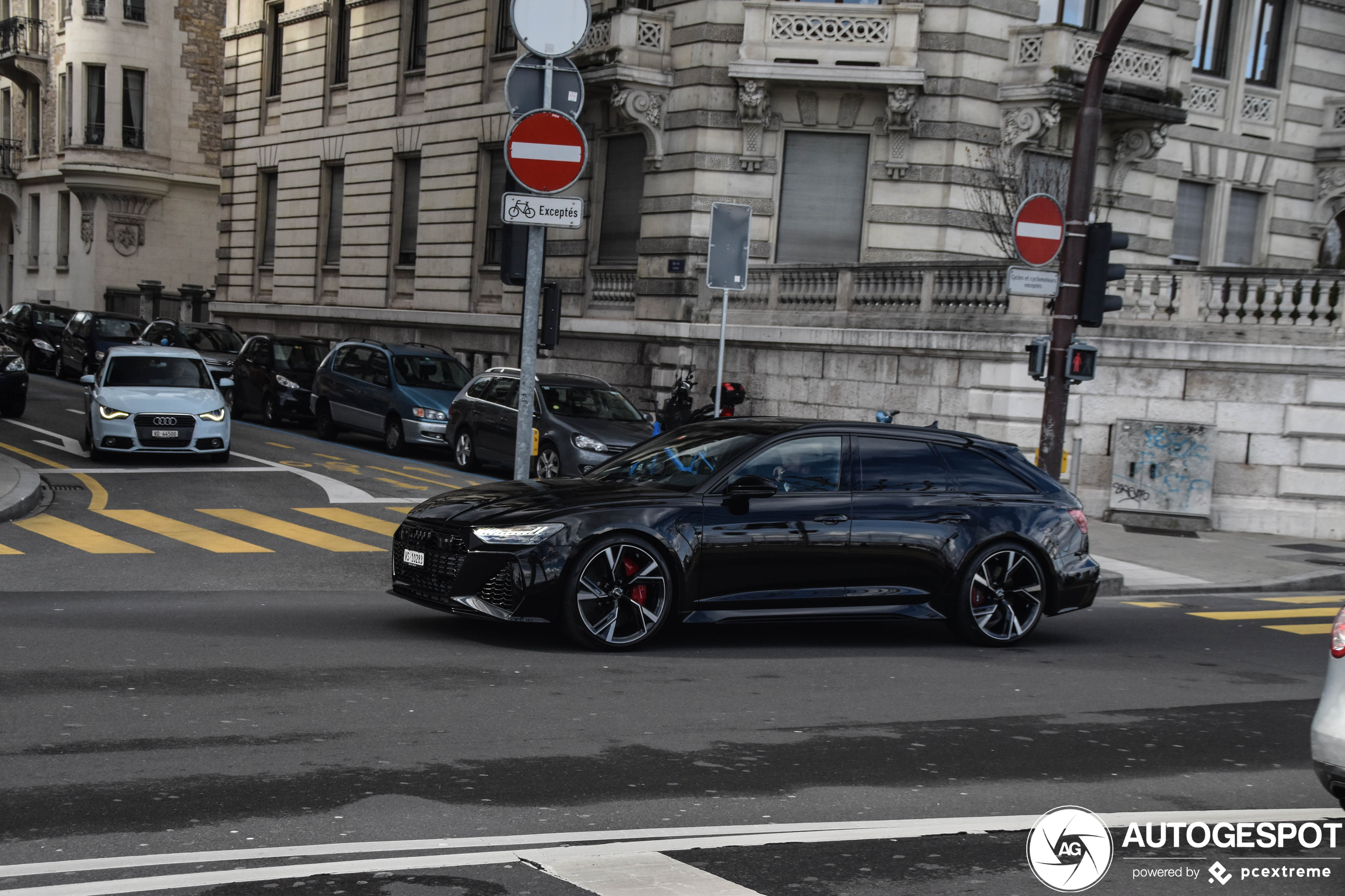 Audi RS6 Avant C8