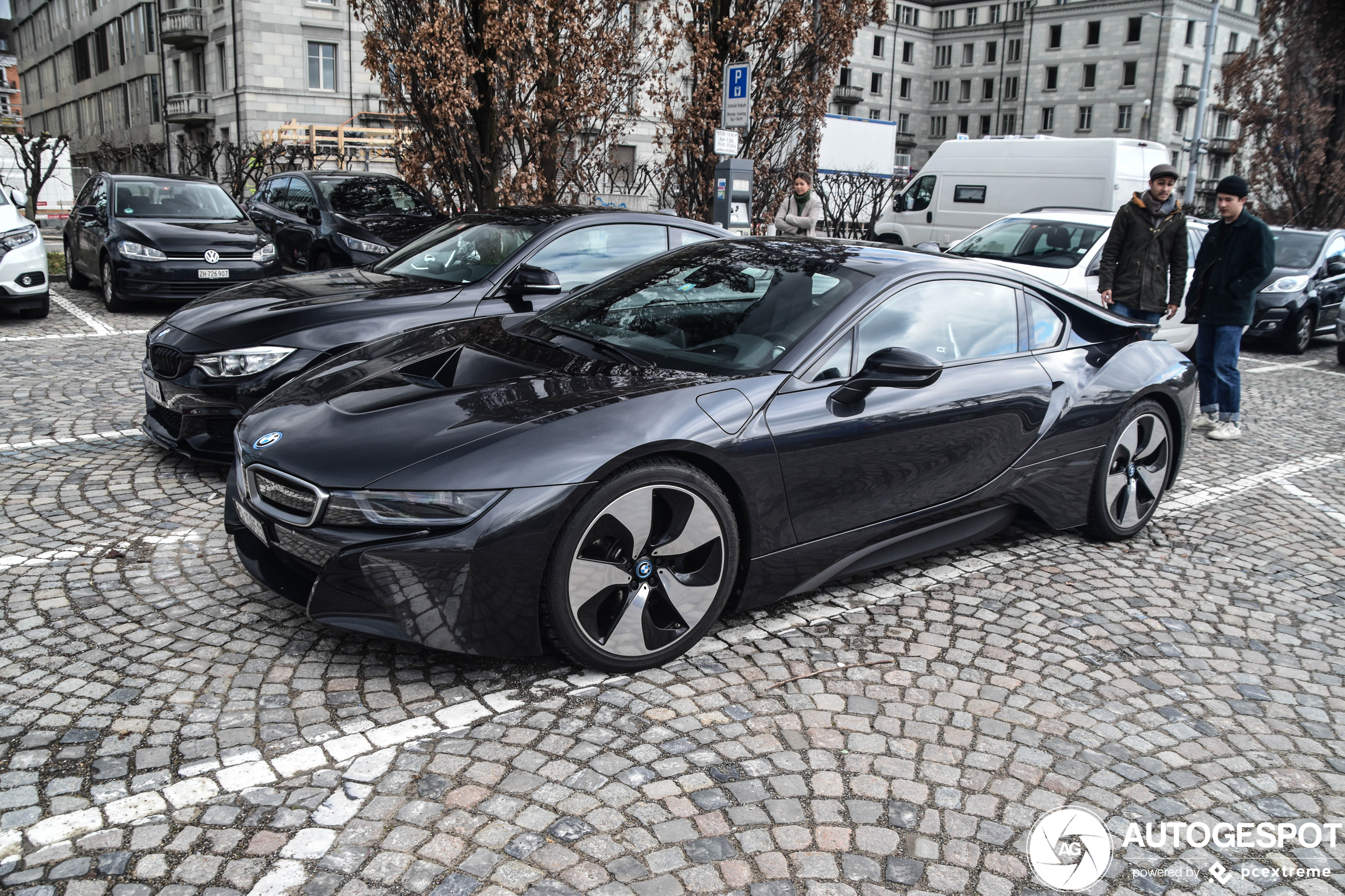 BMW i8