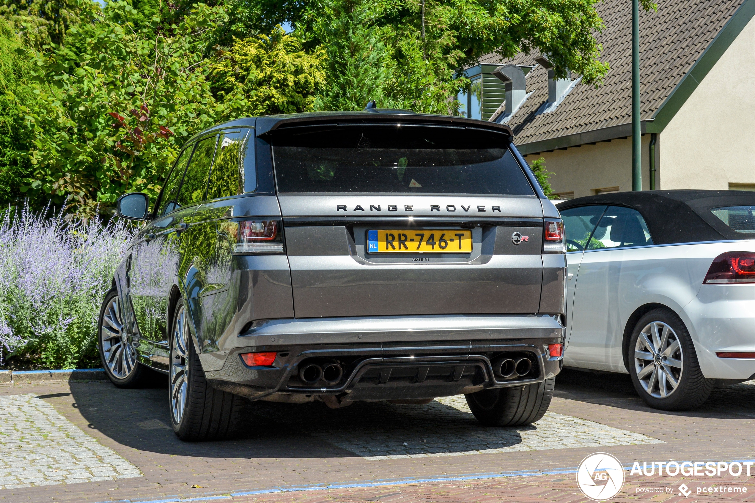 Land Rover Range Rover Sport SVR