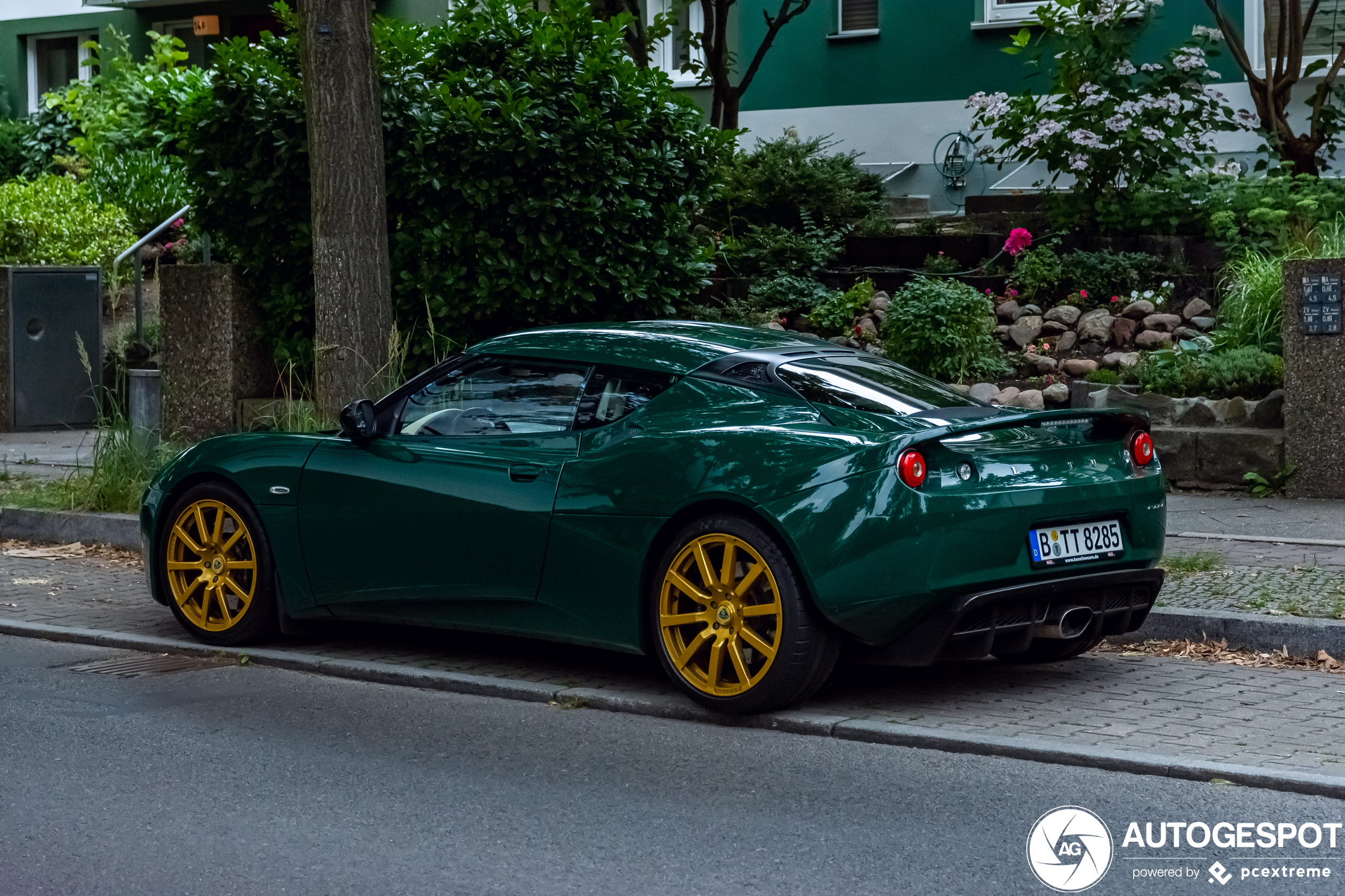 Lotus Evora