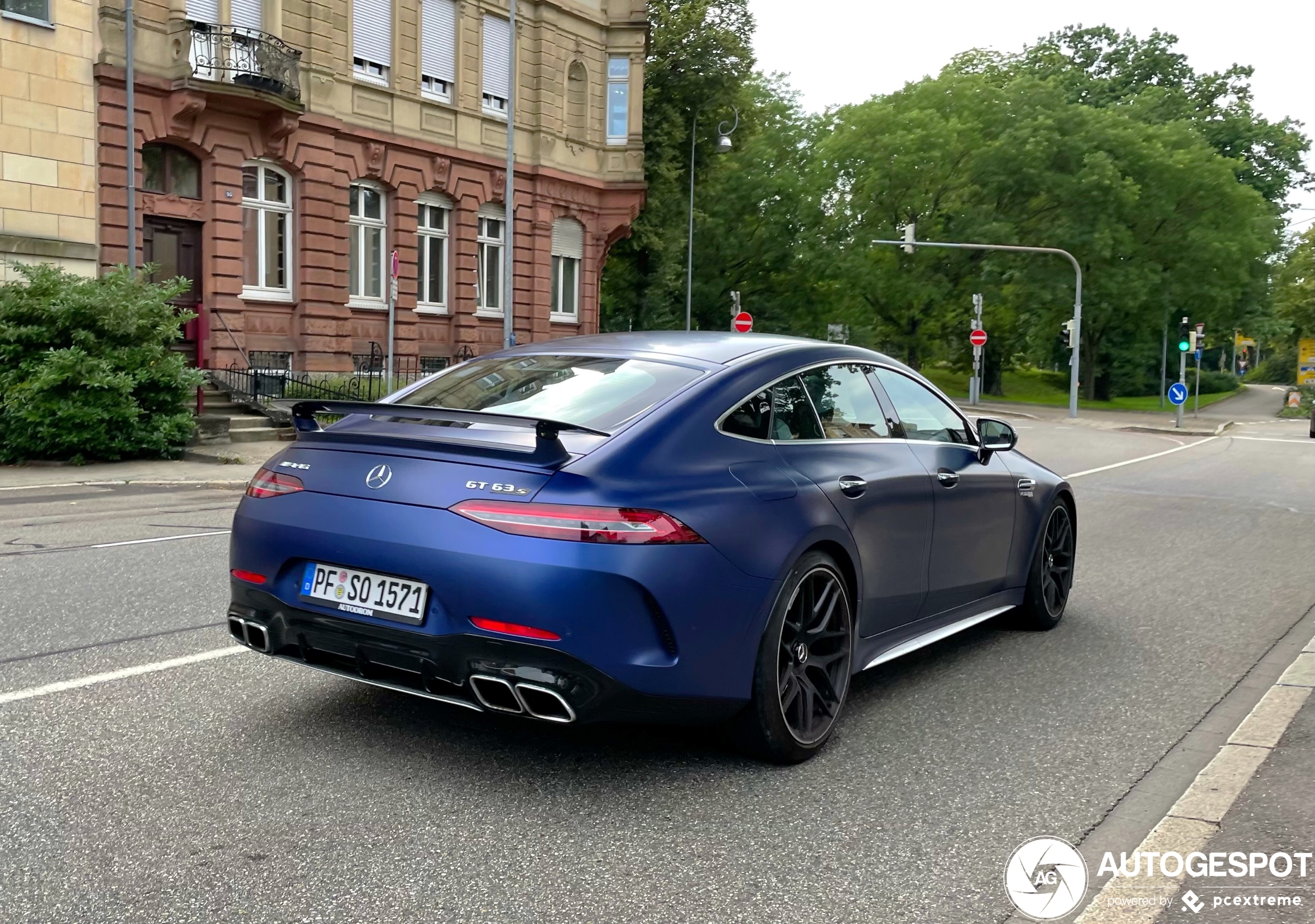 Mercedes-AMG GT 63 S X290