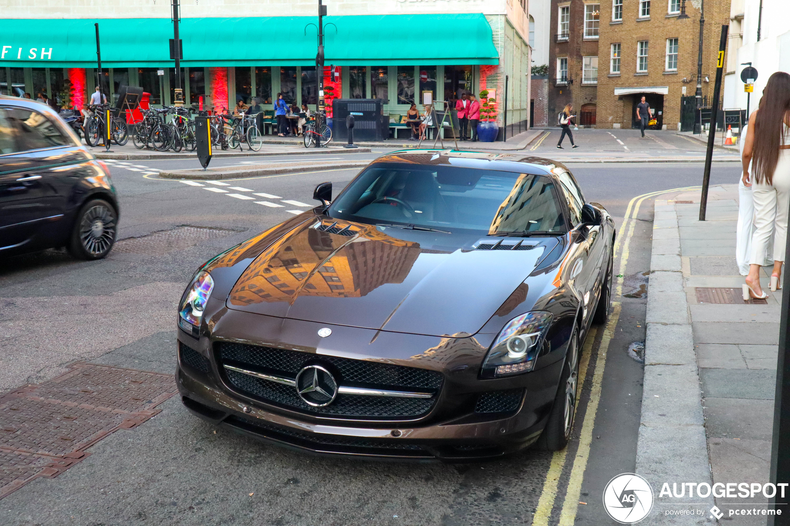 Mercedes-Benz SLS AMG GT