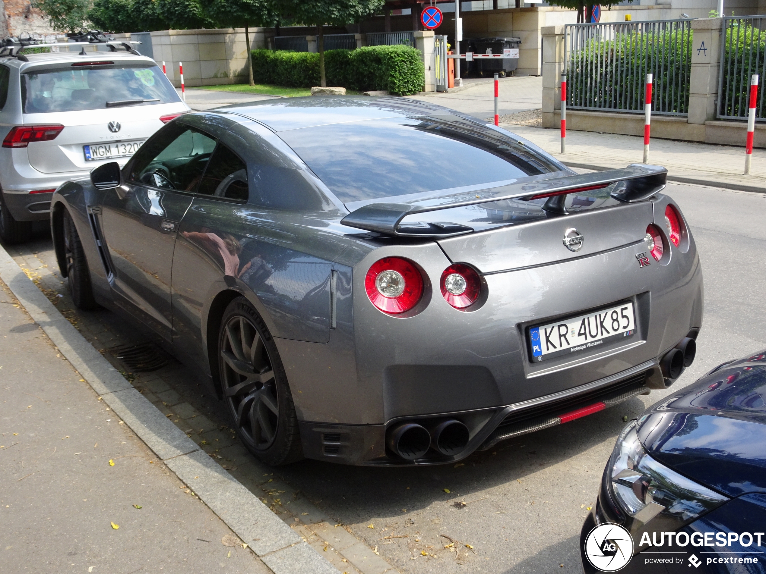 Nissan GT-R 2011