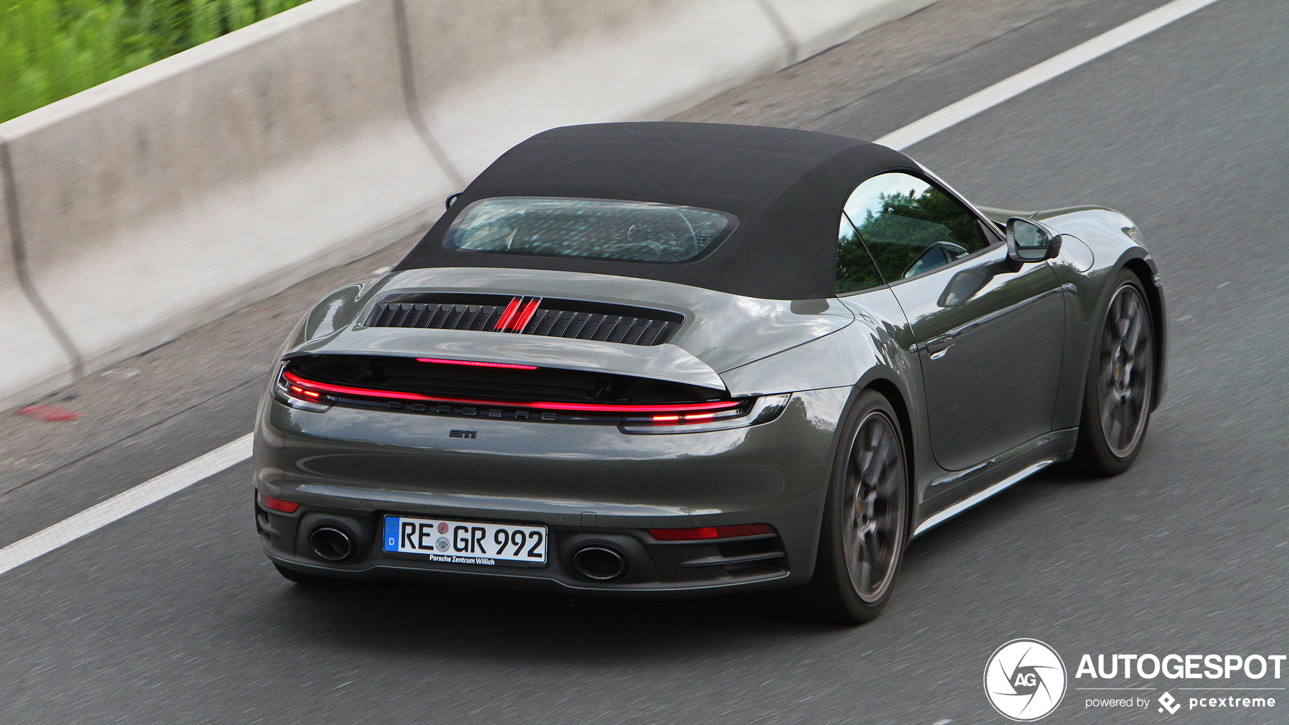 Porsche 992 Carrera S Cabriolet