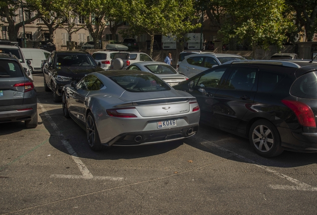 Aston Martin Vanquish 2013