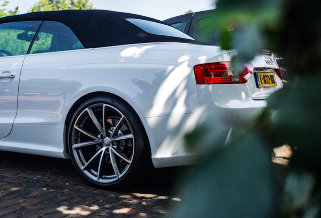 Audi RS5 Cabriolet B8