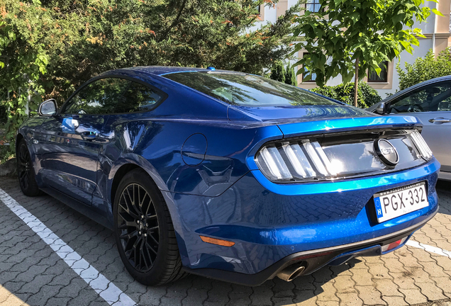 Ford Mustang GT 2015