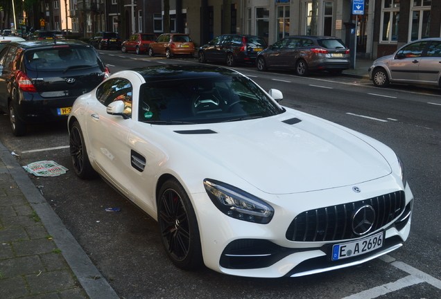 Mercedes-AMG GT S C190 2019