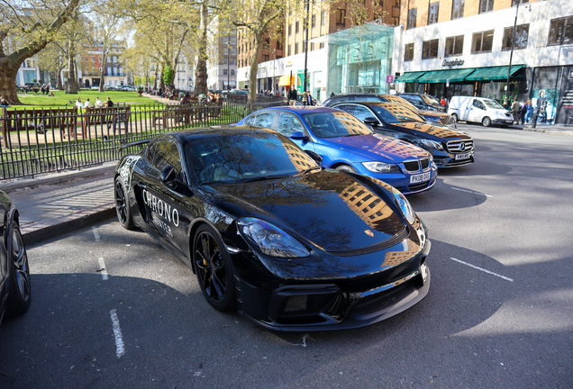 Porsche 718 Cayman GT4