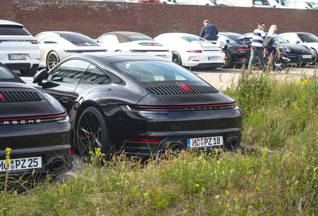 Porsche 992 Carrera S