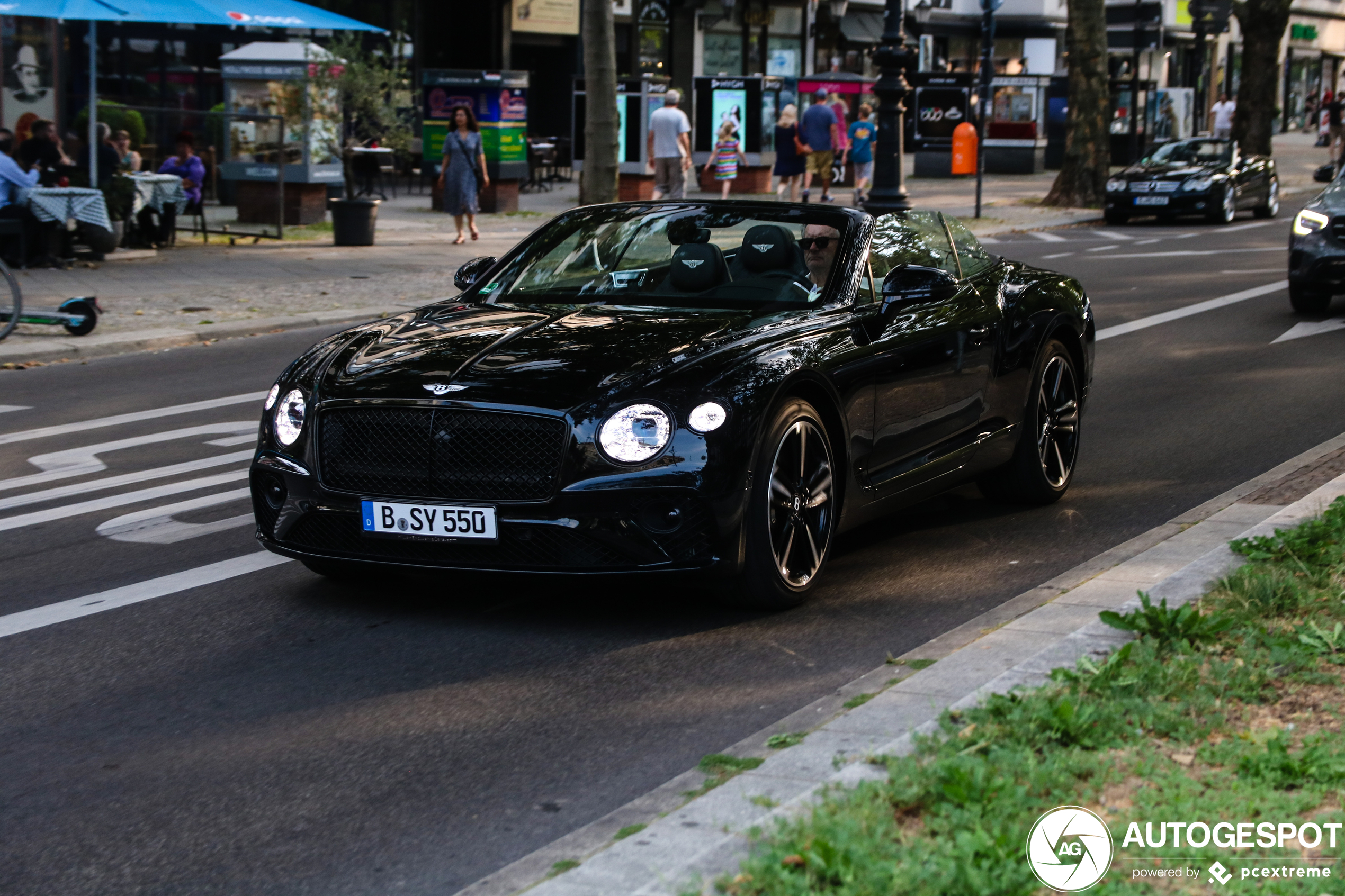 Bentley Continental GTC V8 2020