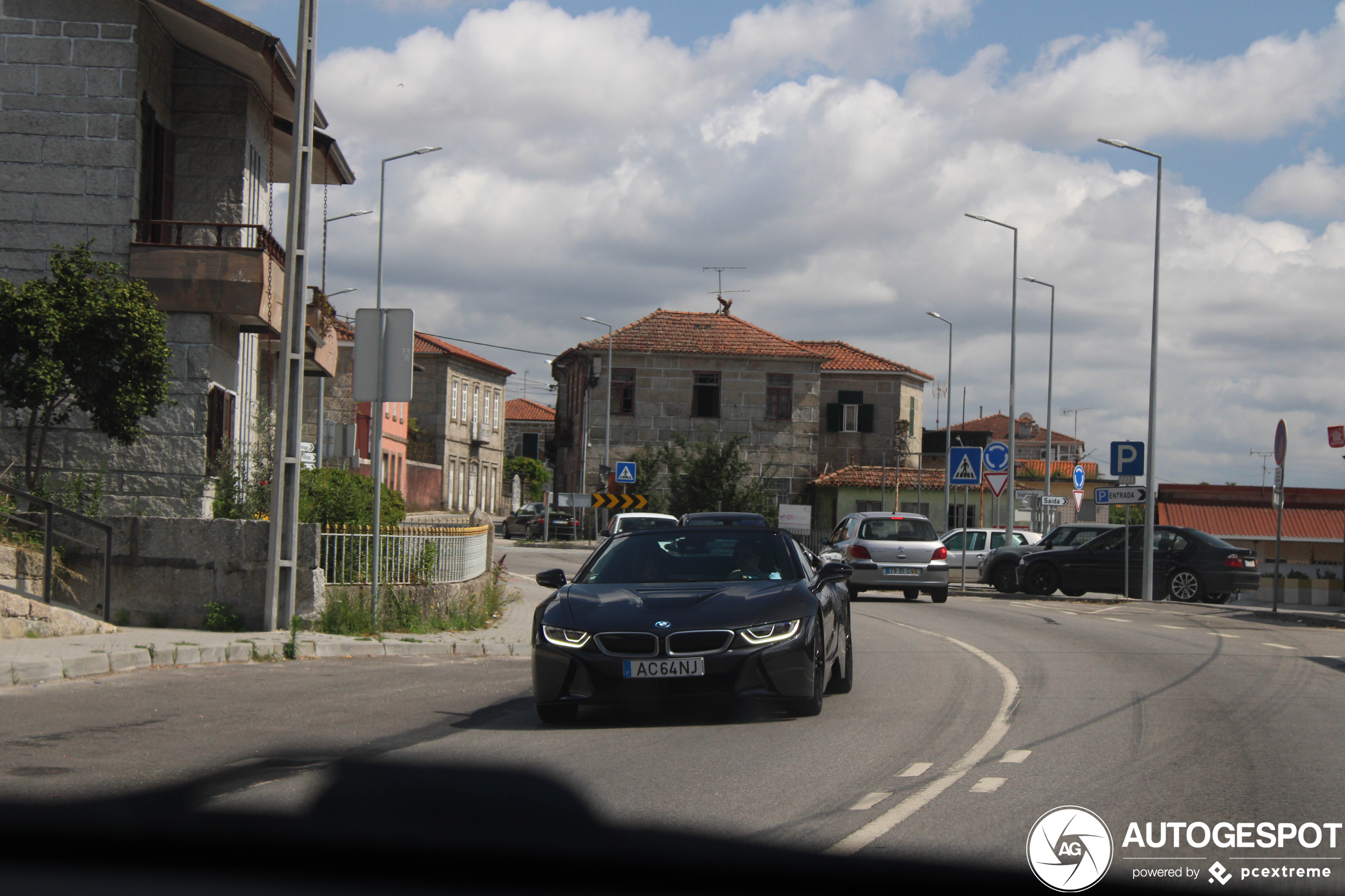 BMW i8 Roadster