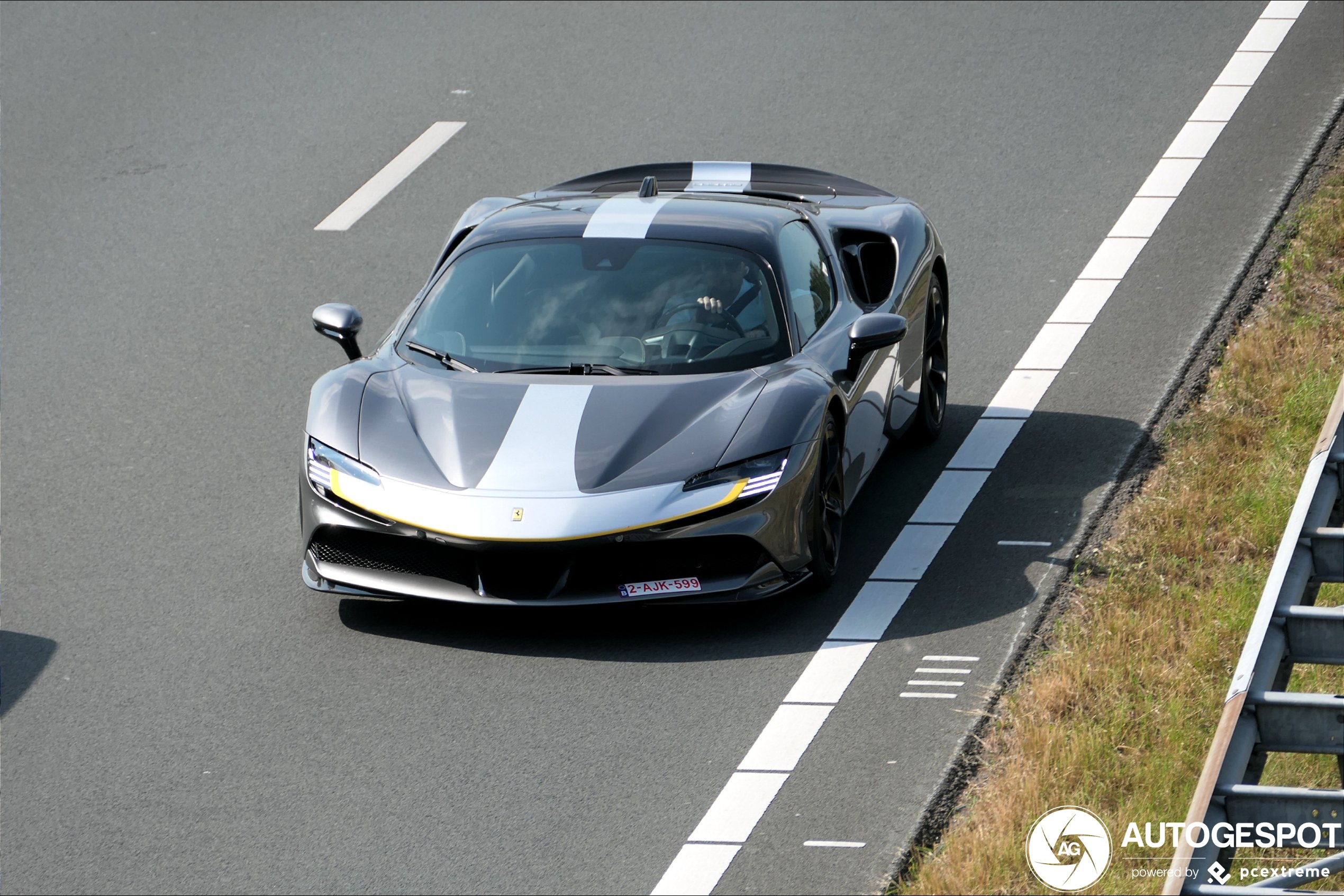 Ferrari SF90 Stradale Assetto Fiorano