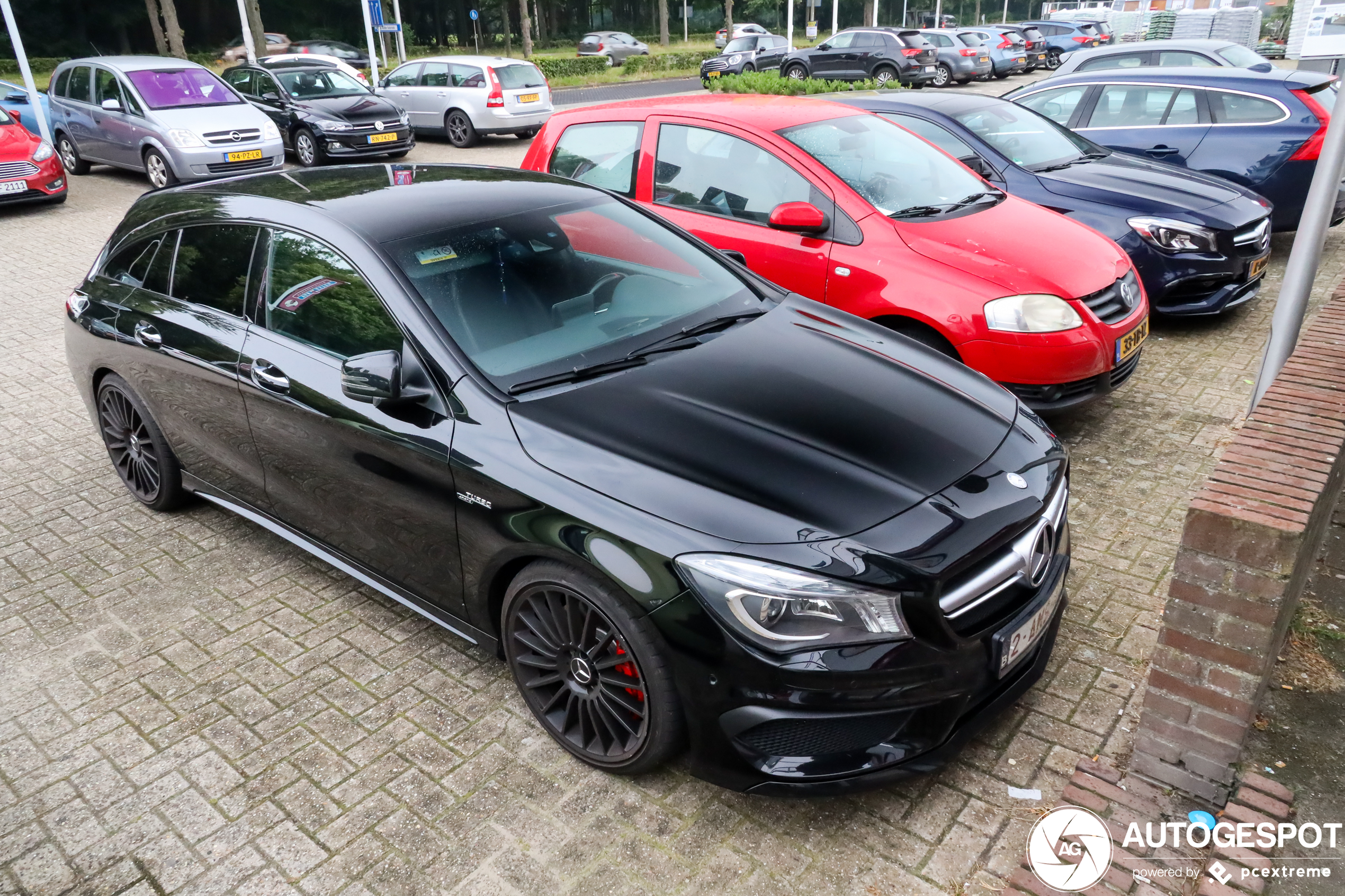 Mercedes-AMG CLA 45 Shooting Brake X117