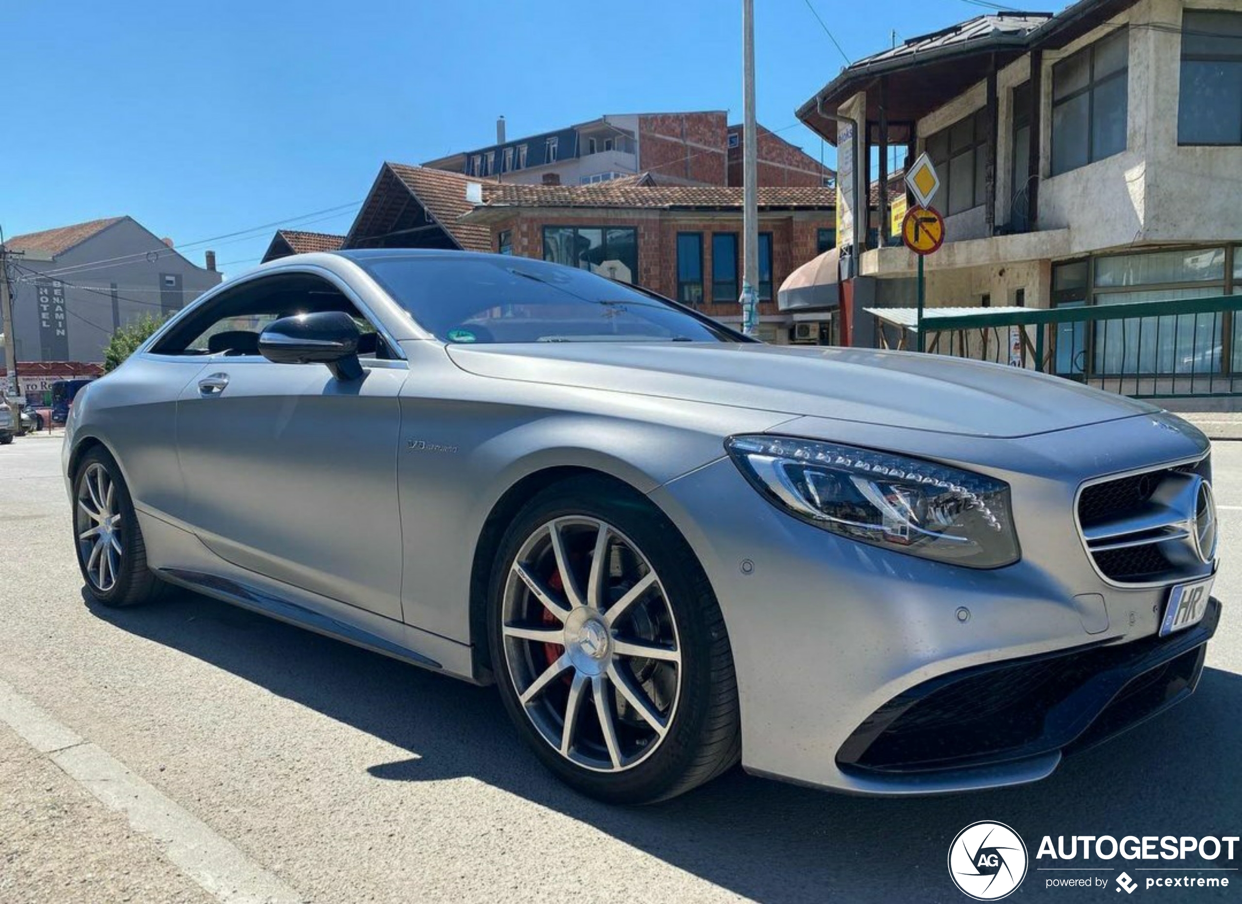 Mercedes-AMG S 63 Coupé C217