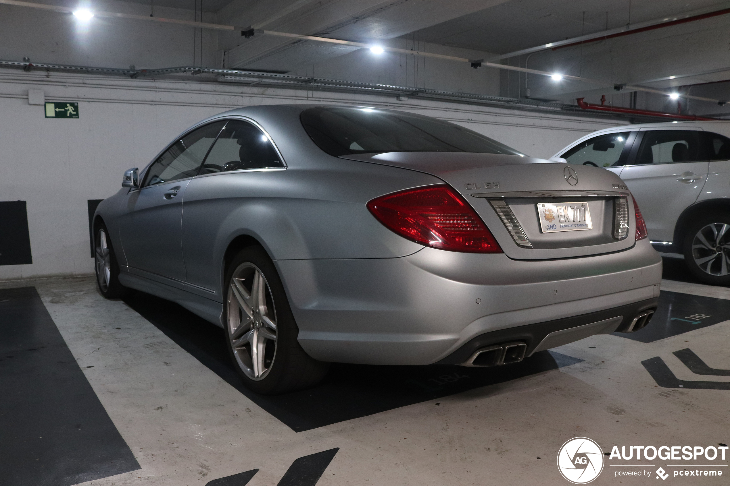 Mercedes-Benz CL 63 AMG C216 2011