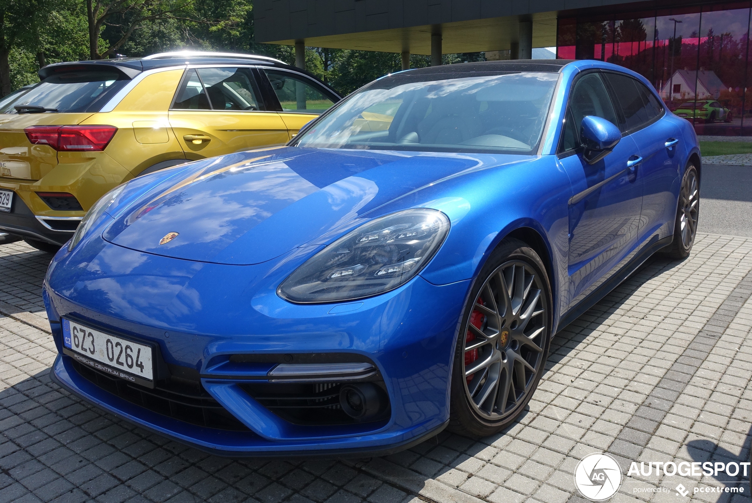 Porsche 971 Panamera Turbo Sport Turismo